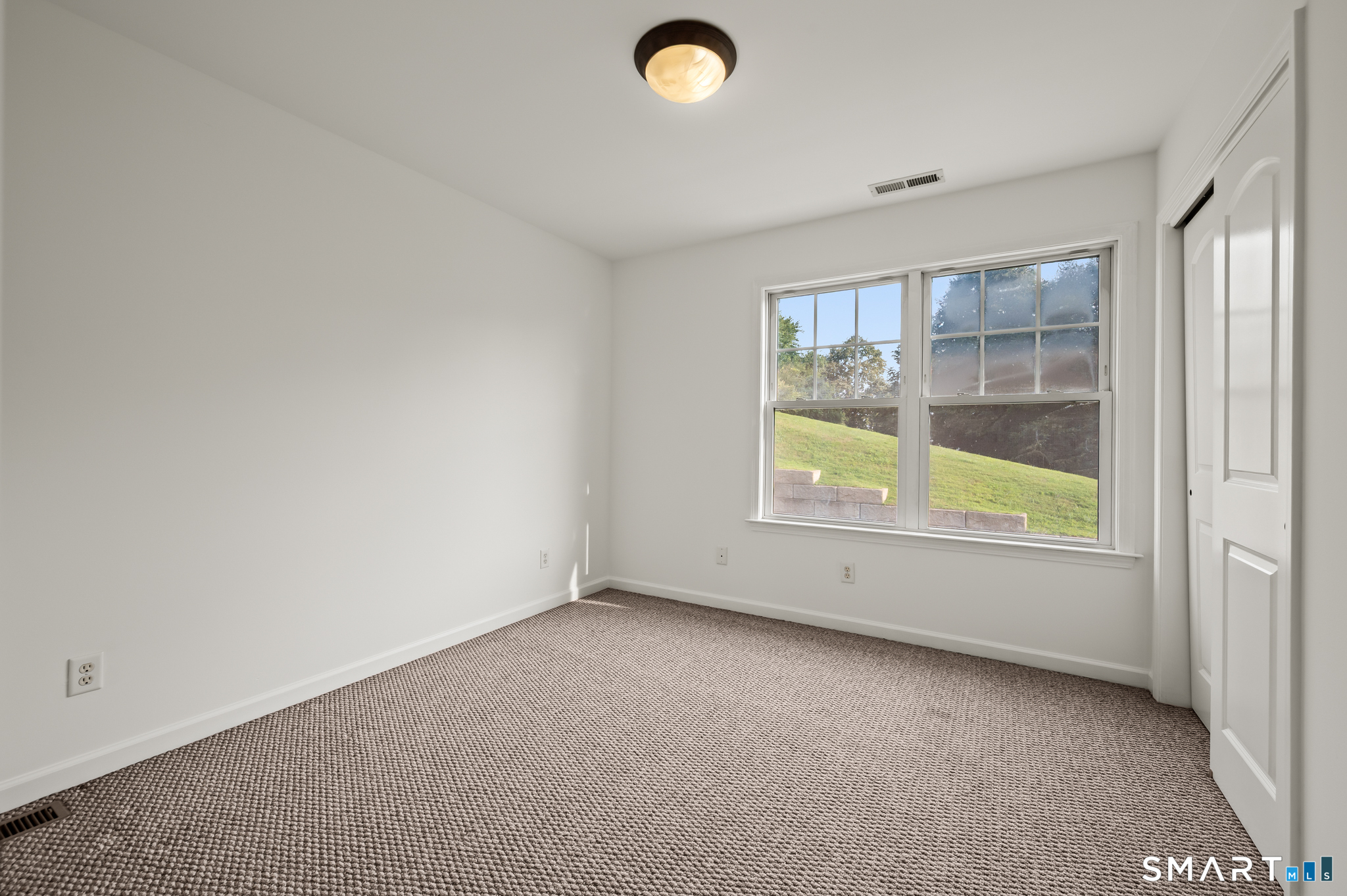 5 Rolling Hills Drive Seymour CT 06483