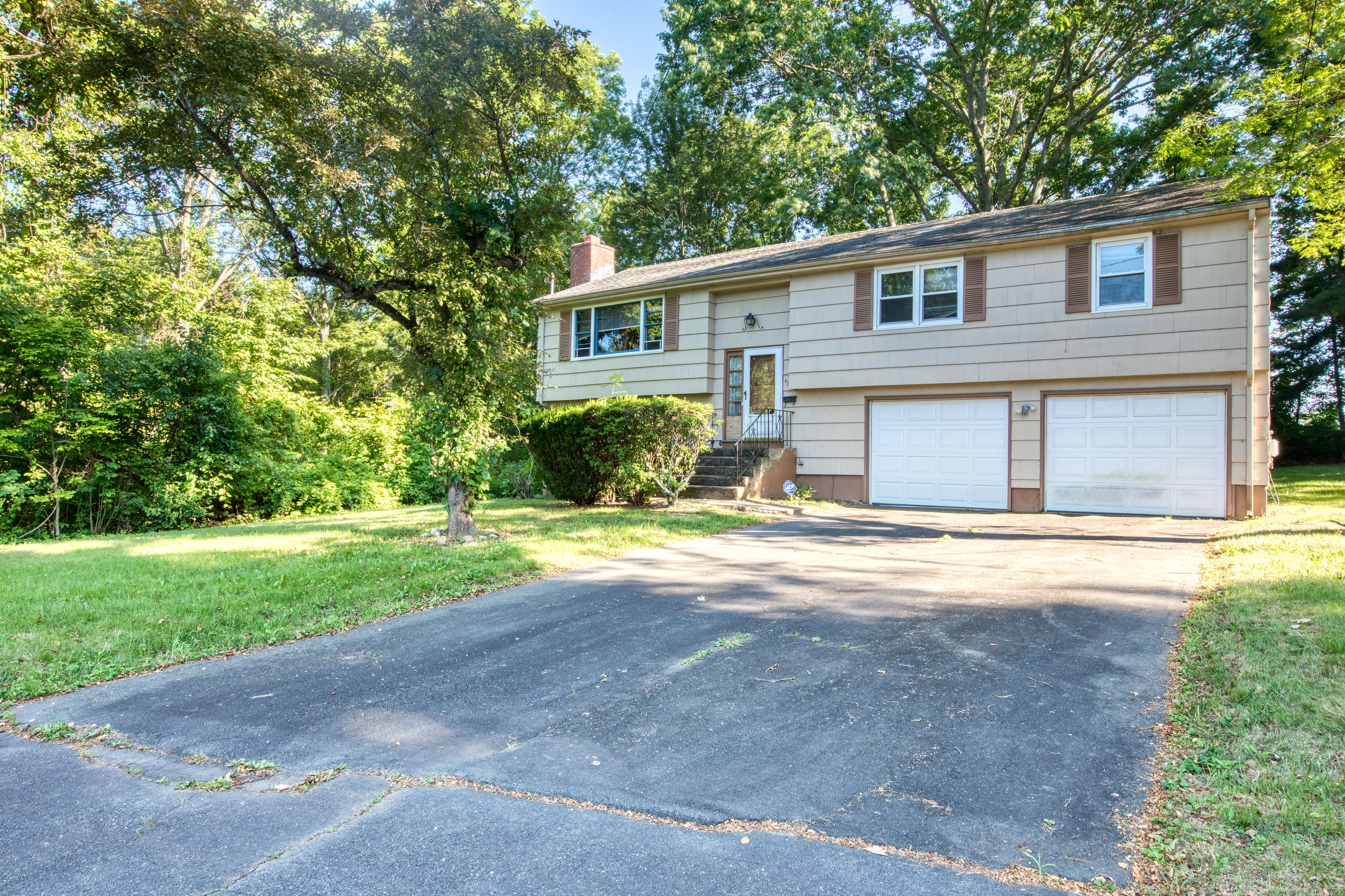 41 Florence Road Bloomfield CT 06002