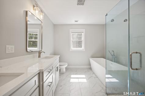 34 Greenwich Place Colchester CT 06415