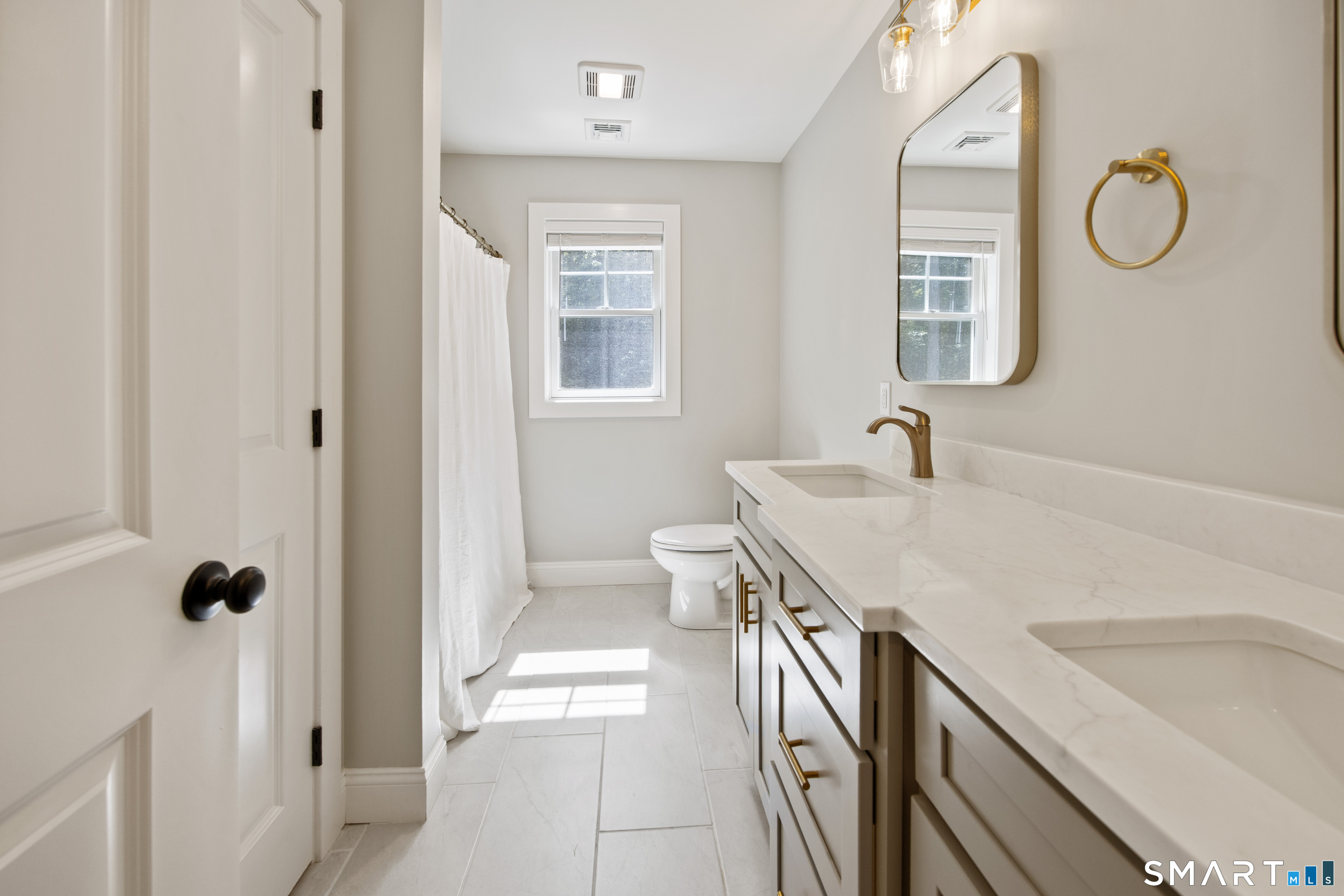 34 Greenwich Place Colchester CT 06415