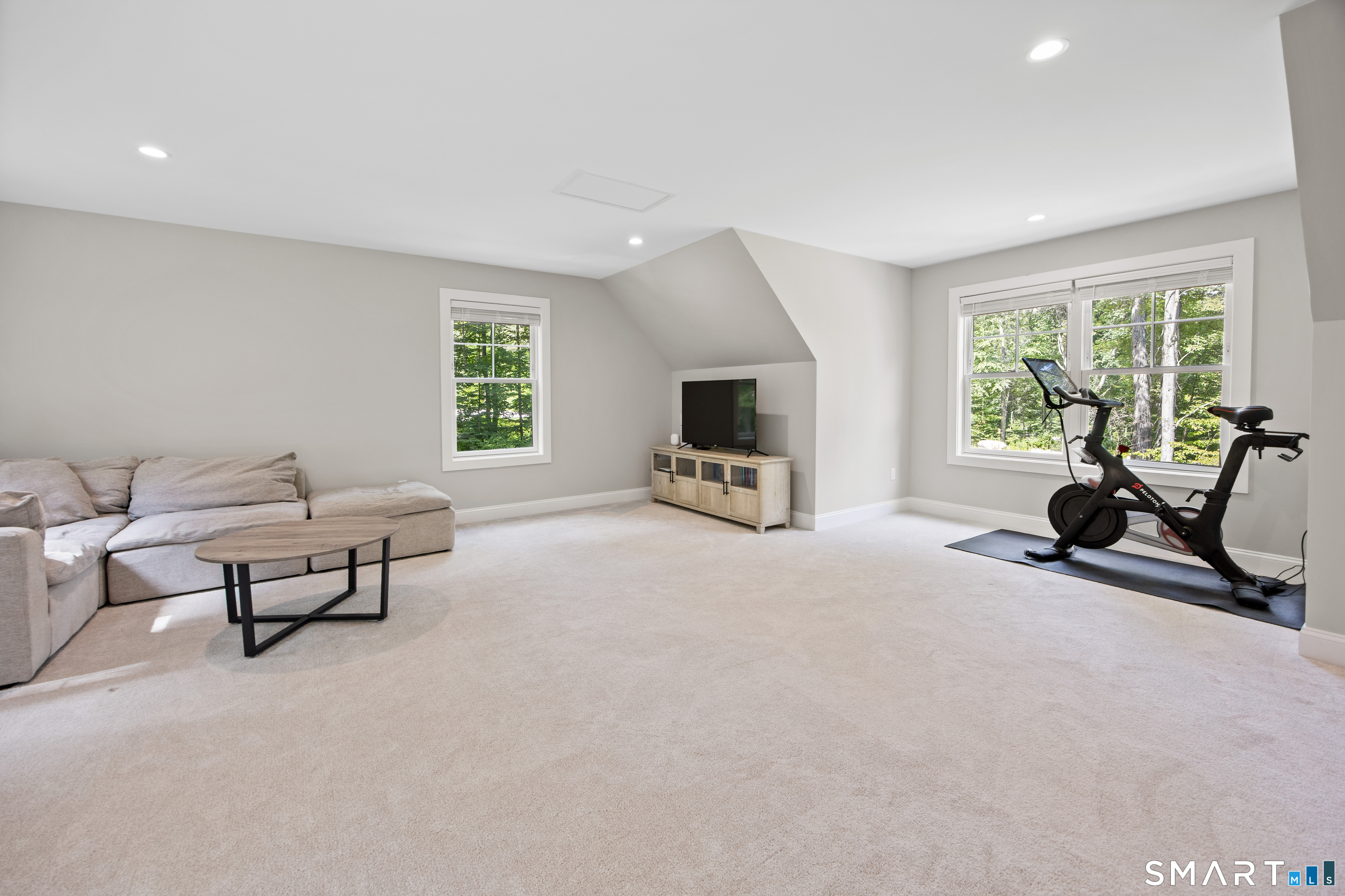 34 Greenwich Place Colchester CT 06415
