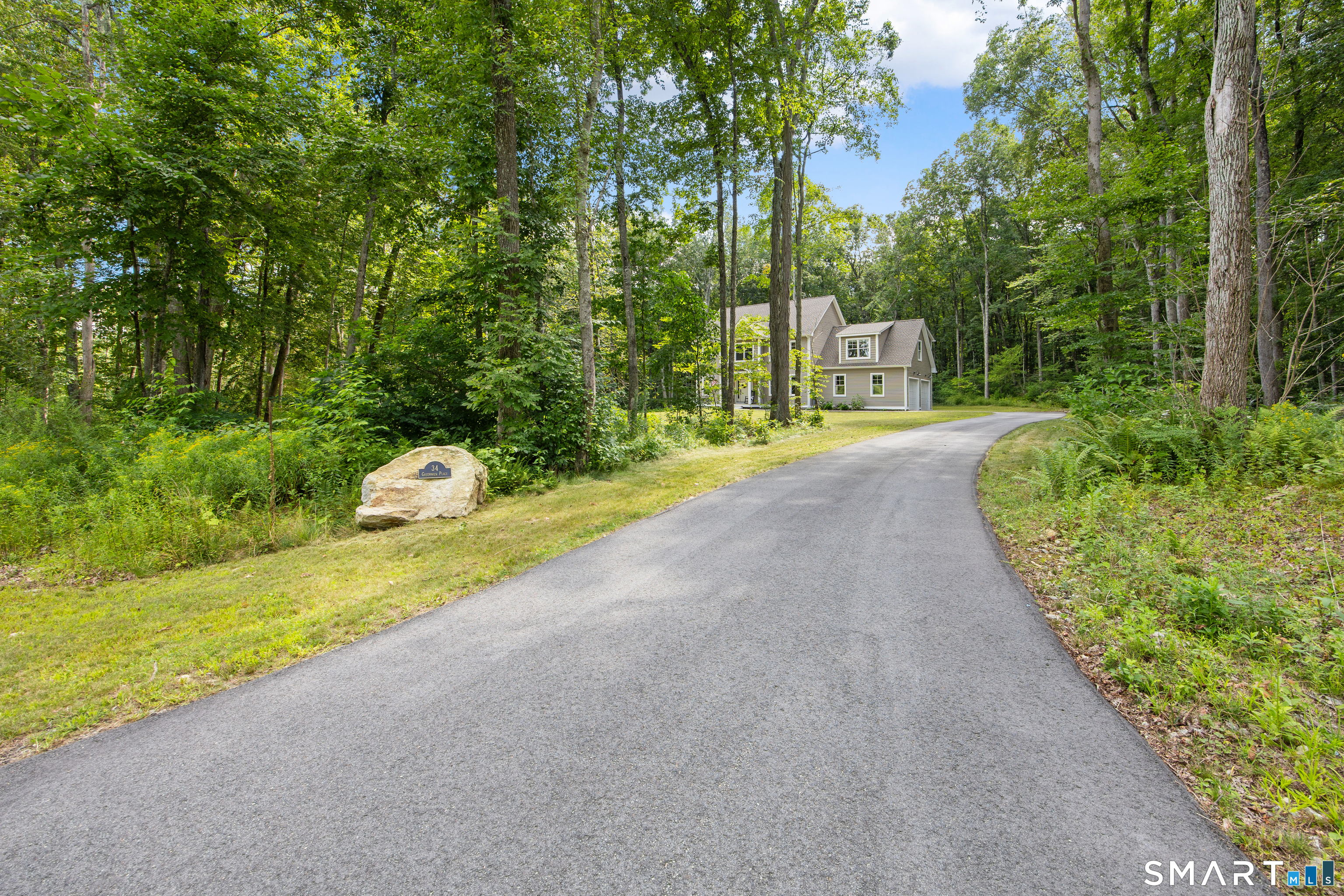34 Greenwich Place Colchester CT 06415