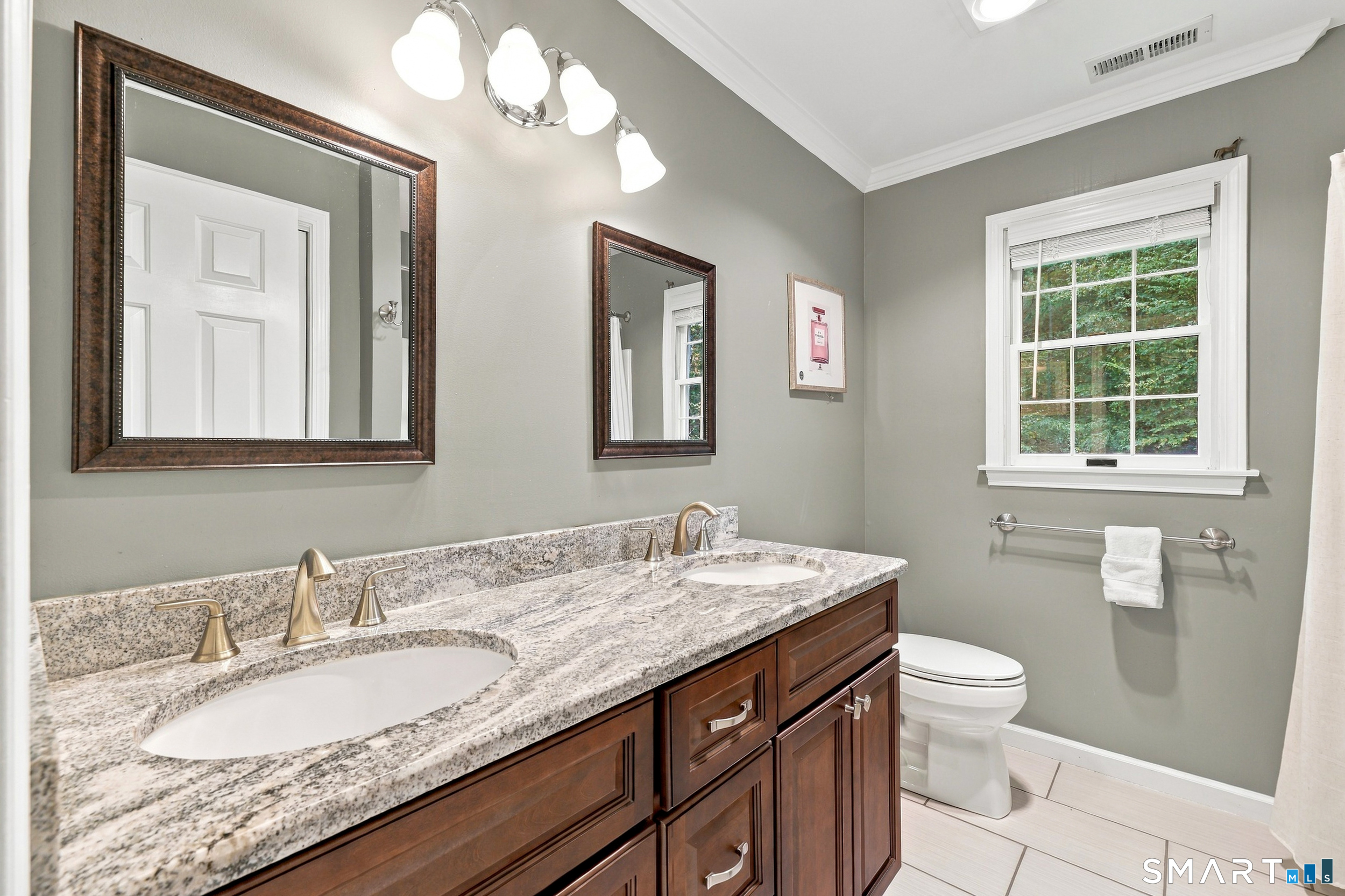 26 Oakhurst Road Simsbury CT 06070