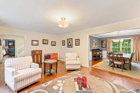 26 Oakhurst Road Simsbury CT 06070