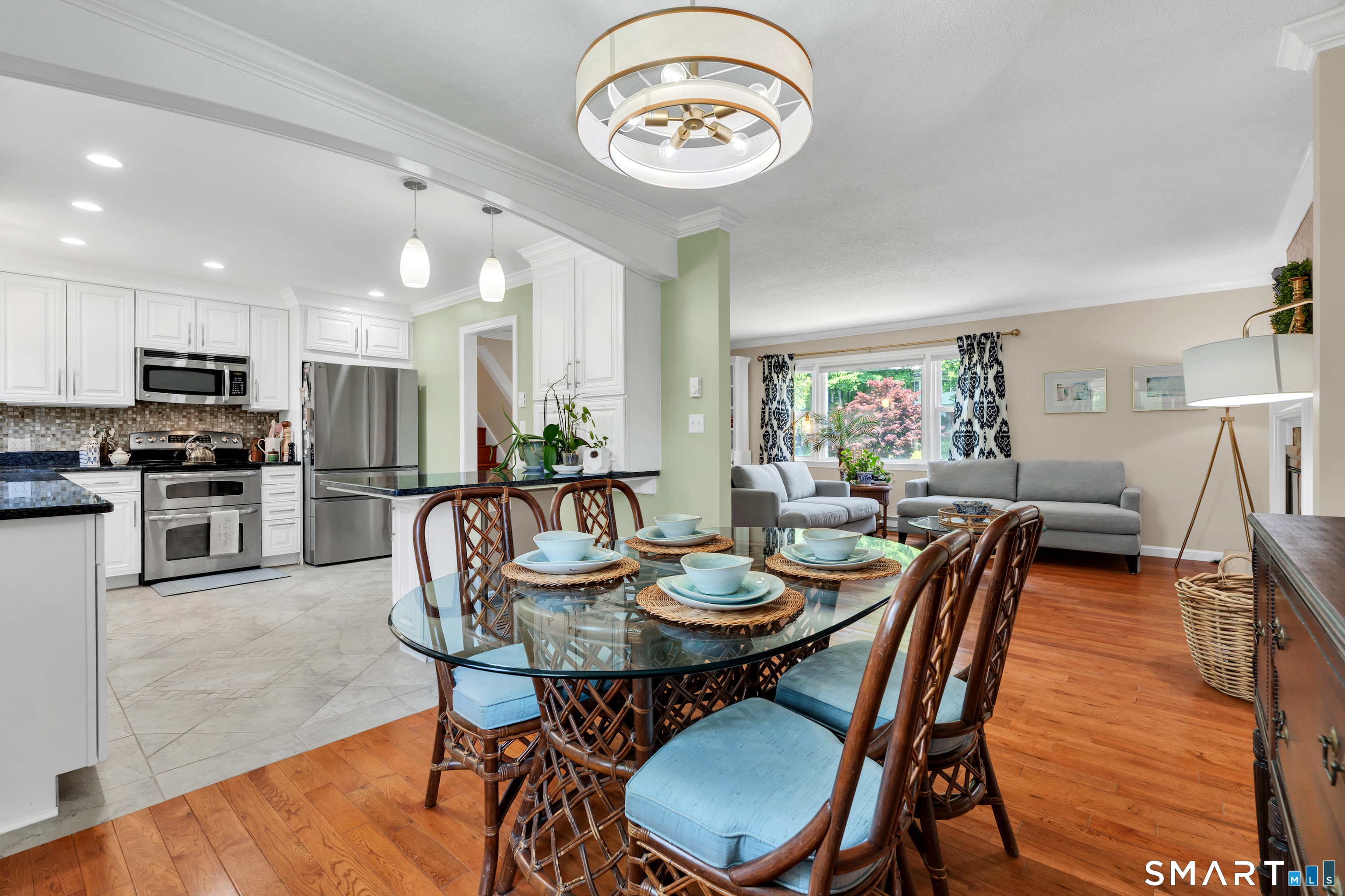 33 Wayne Drive East Lyme CT 06333