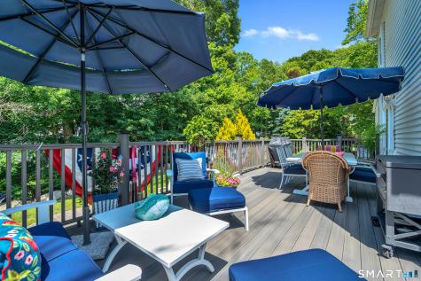 33 Wayne Drive East Lyme CT 06333