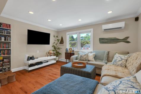 33 Wayne Drive East Lyme CT 06333