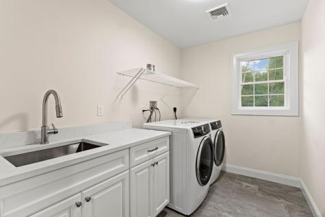 00 East Rutland Road Milford CT 06461
