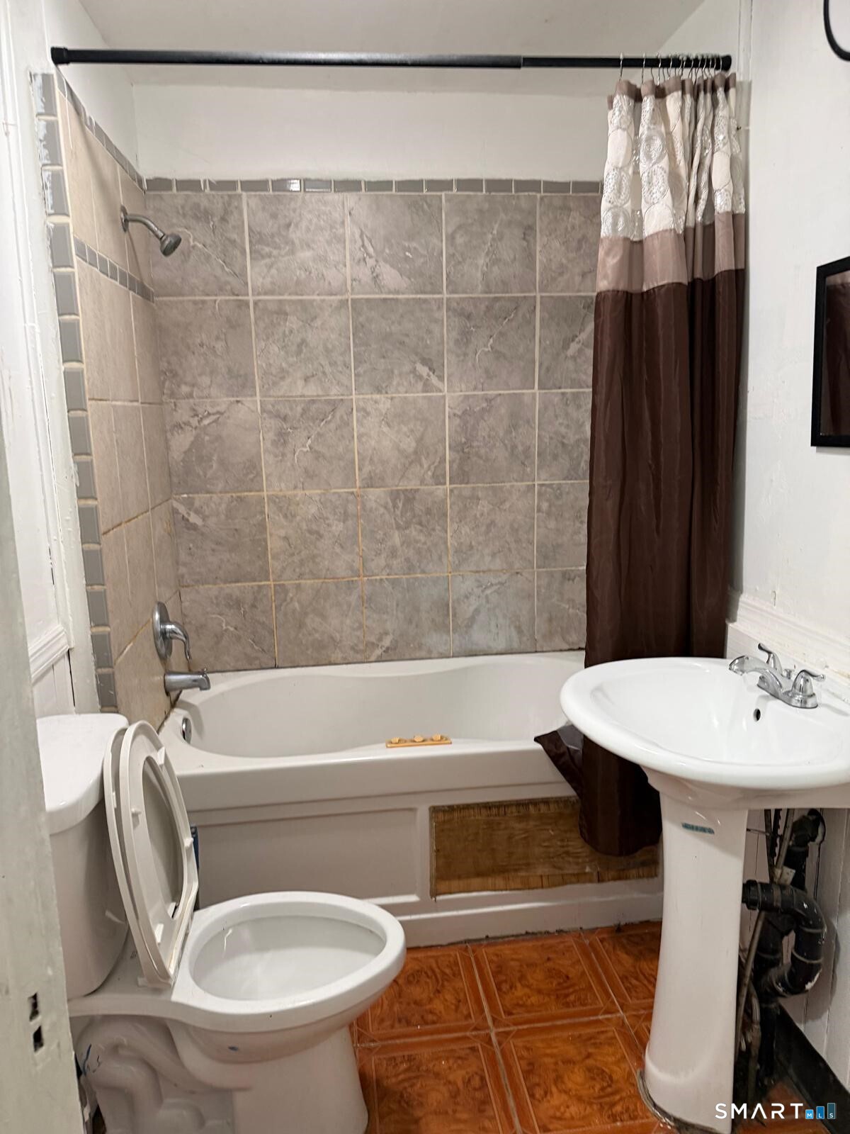 27 Connerton Street New Britain CT 06051