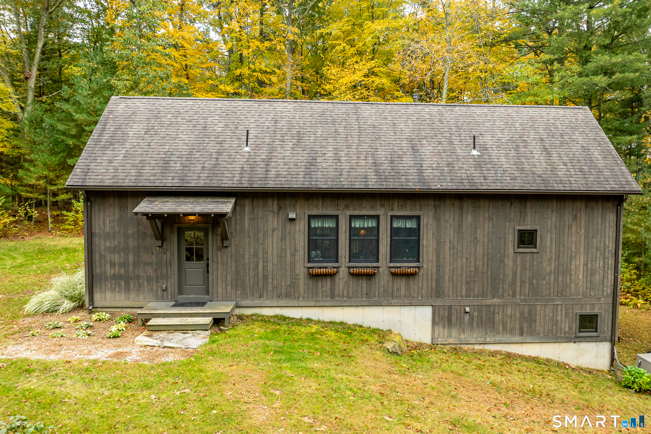 93 Holmes Road Pomfret CT 06259