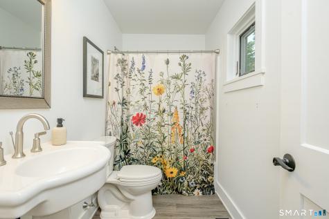 93 Holmes Road Pomfret CT 06259