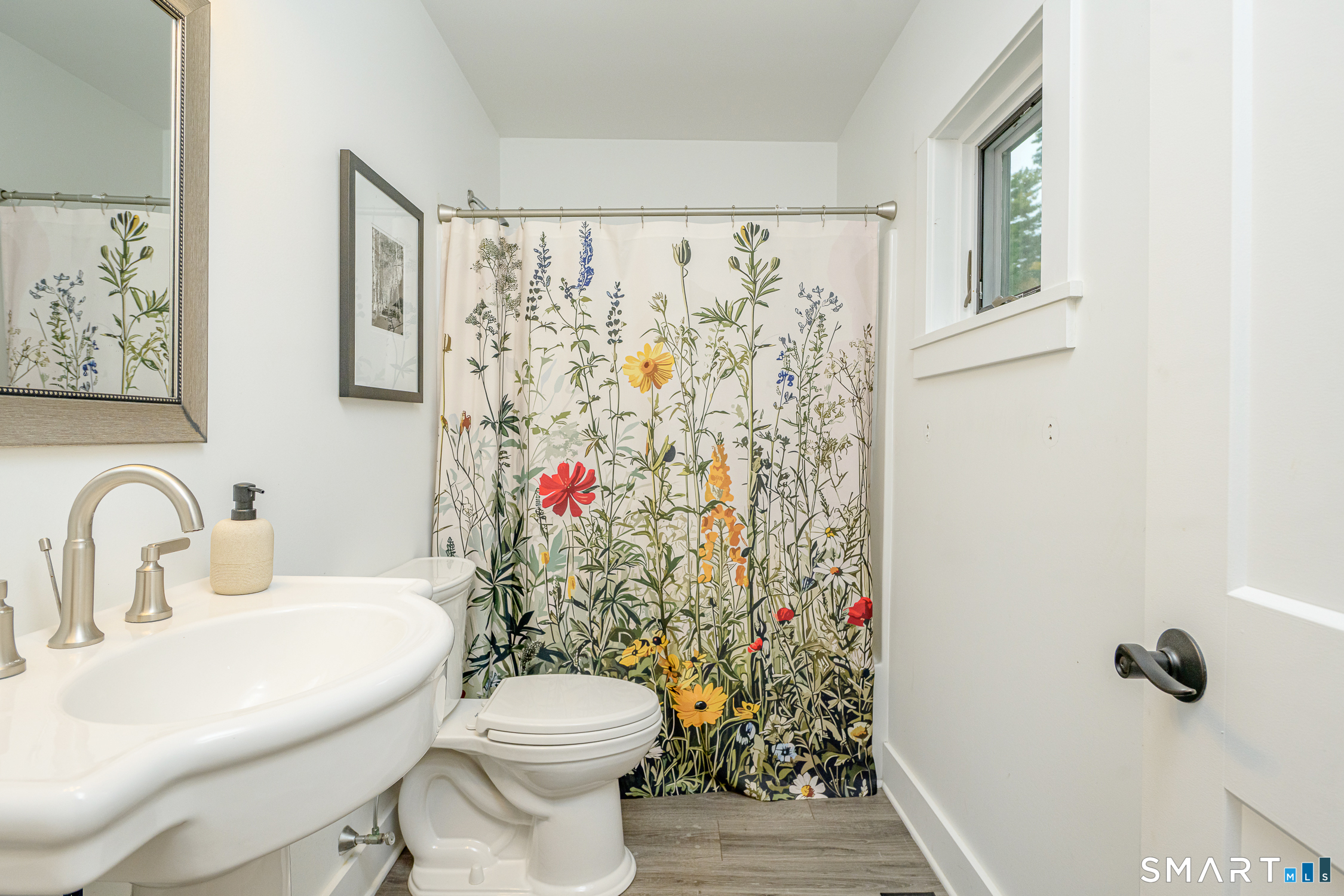 93 Holmes Road Pomfret CT 06259