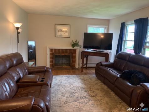 1 Gamma Avenue Old Lyme CT 06371