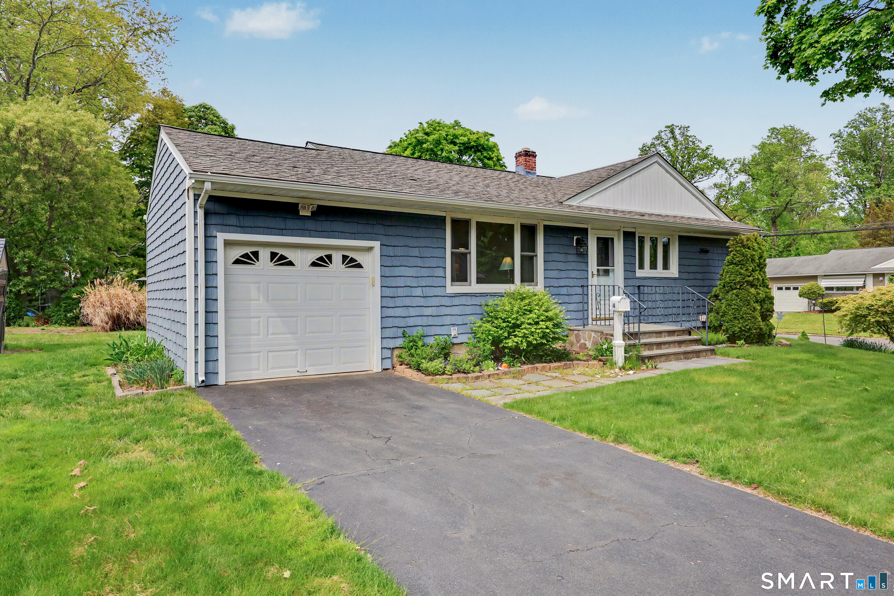 48 Dale Drive Milford CT 06461