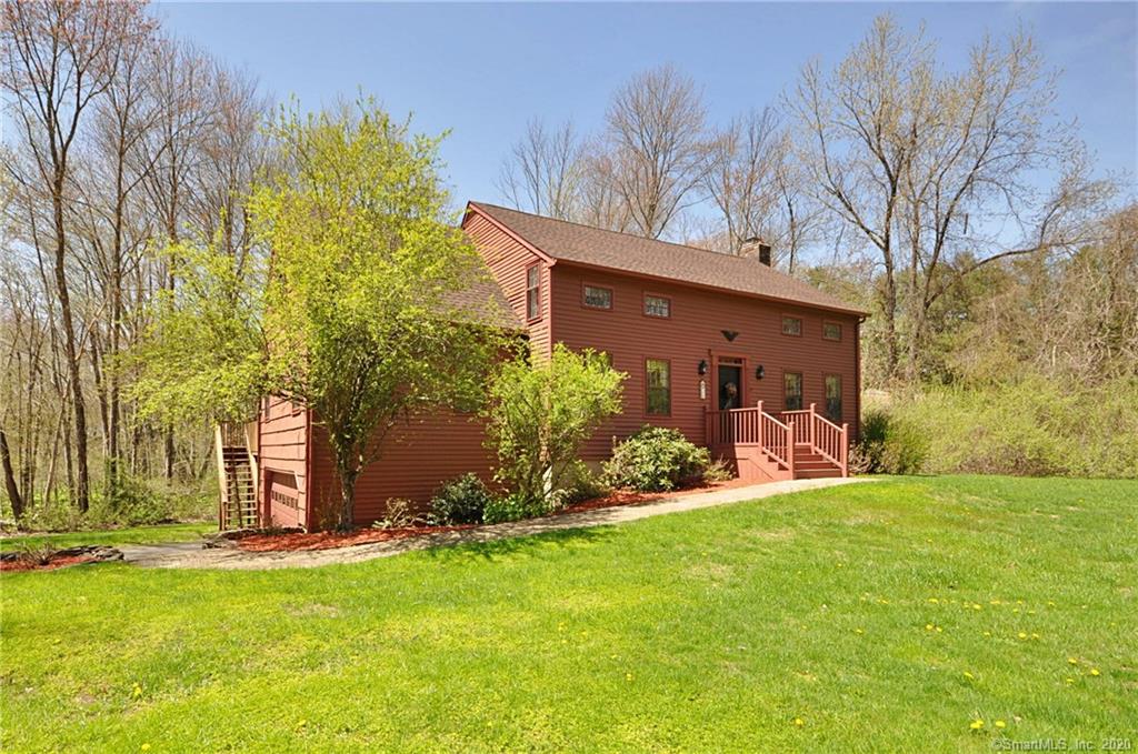12 Webster Place Newtown CT 06470