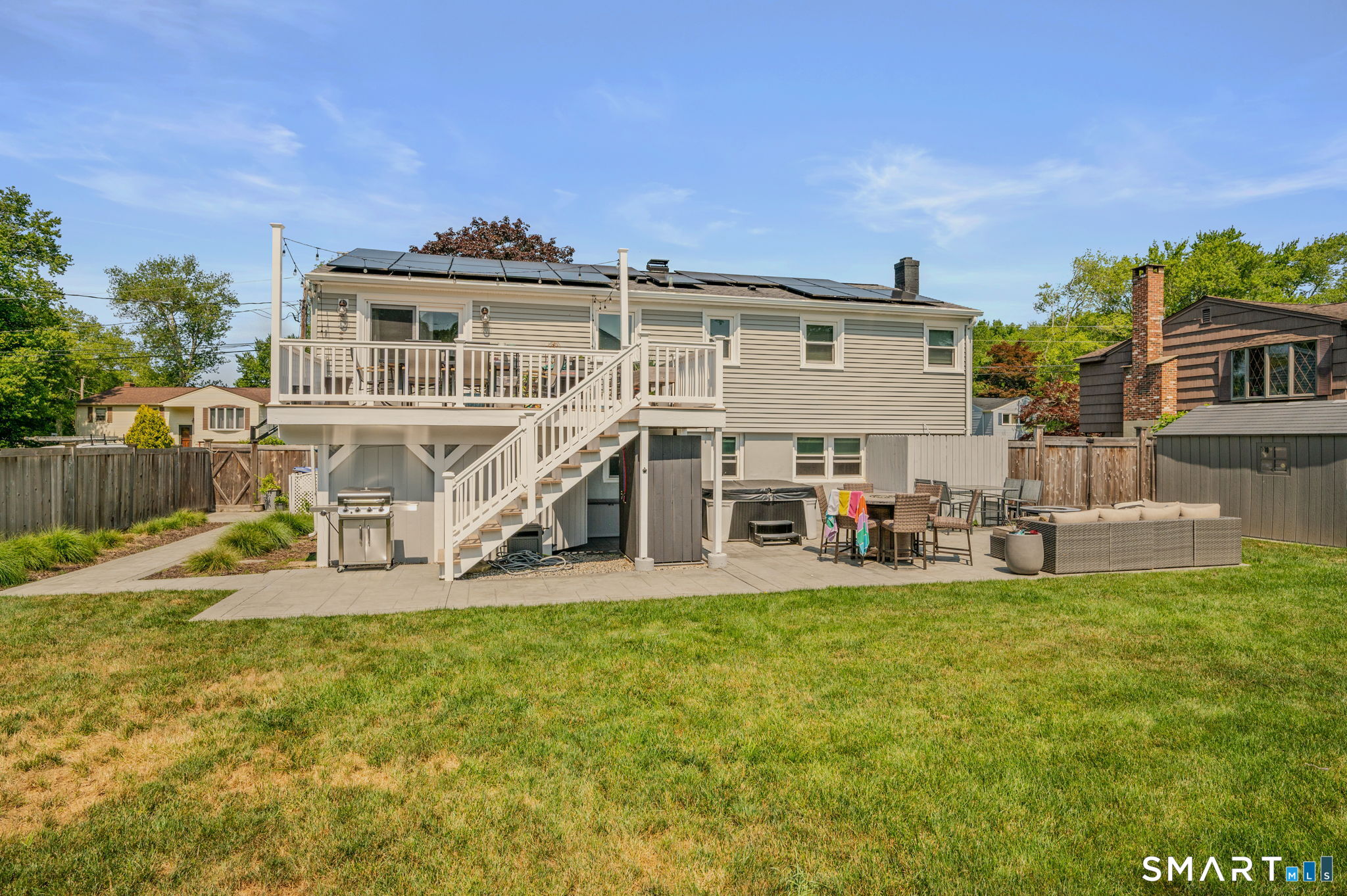 11 Savi Avenue Waterford CT 06385