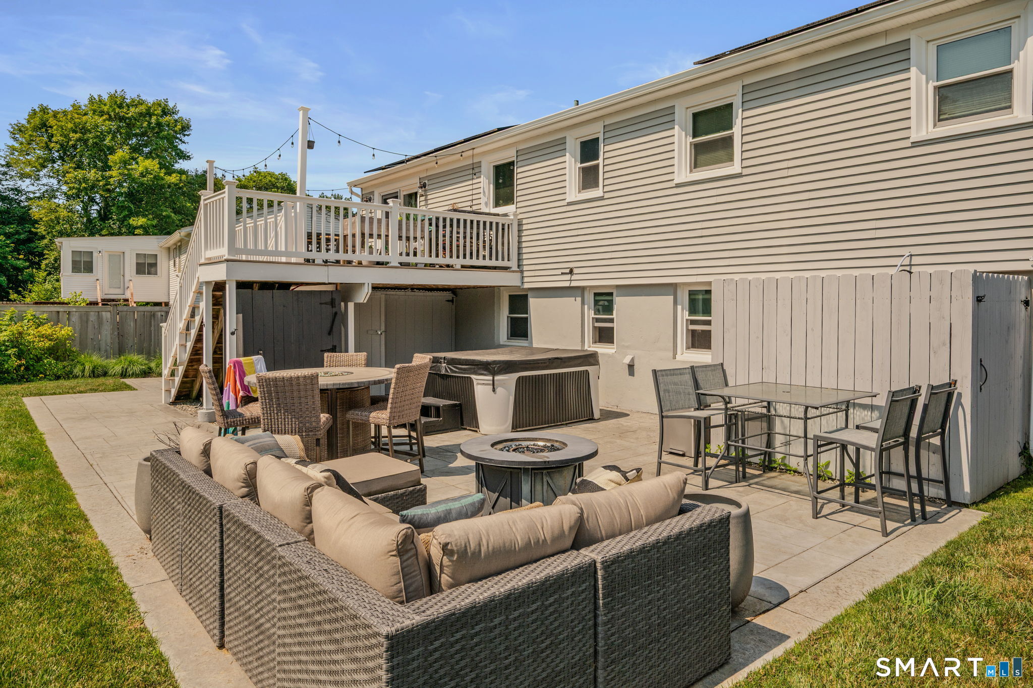 11 Savi Avenue Waterford CT 06385