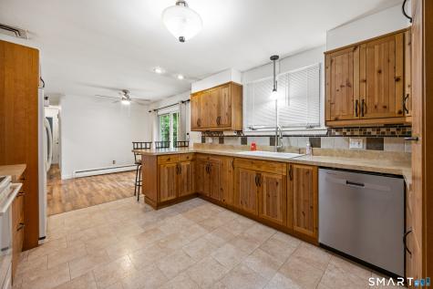 123 Windy Drive Waterbury CT 06705