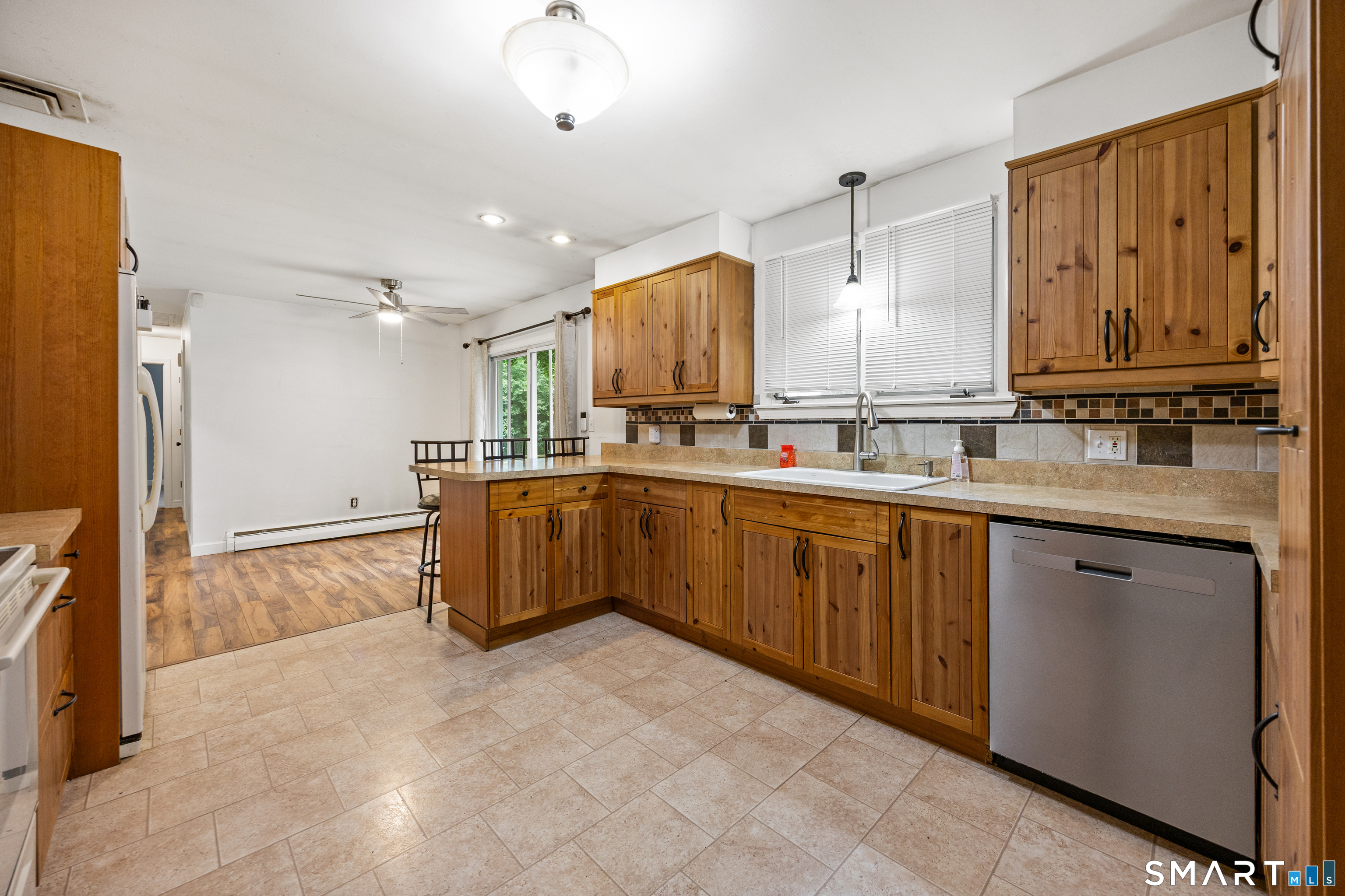 123 Windy Drive Waterbury CT 06705