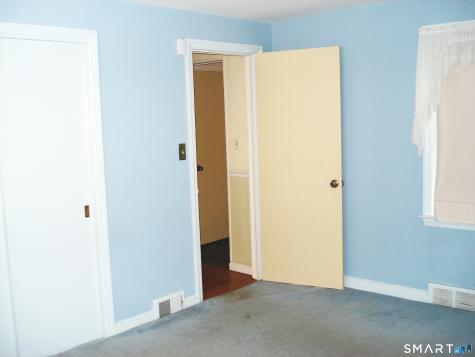 47 Lawlor Terrace Stratford CT 06614