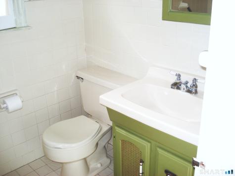 47 Lawlor Terrace Stratford CT 06614