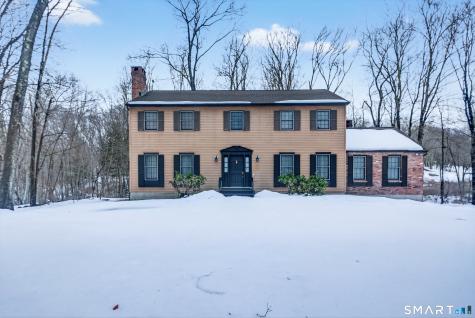 1 Dunsinane Road Brookfield CT 06804