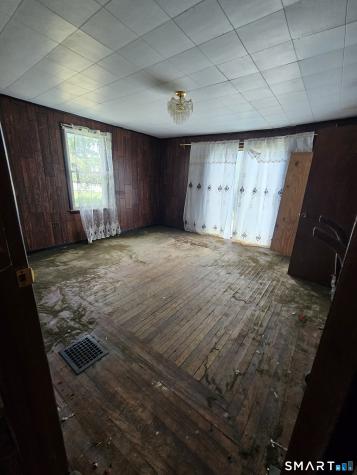 645 Silver Sands Road East Haven CT 06512