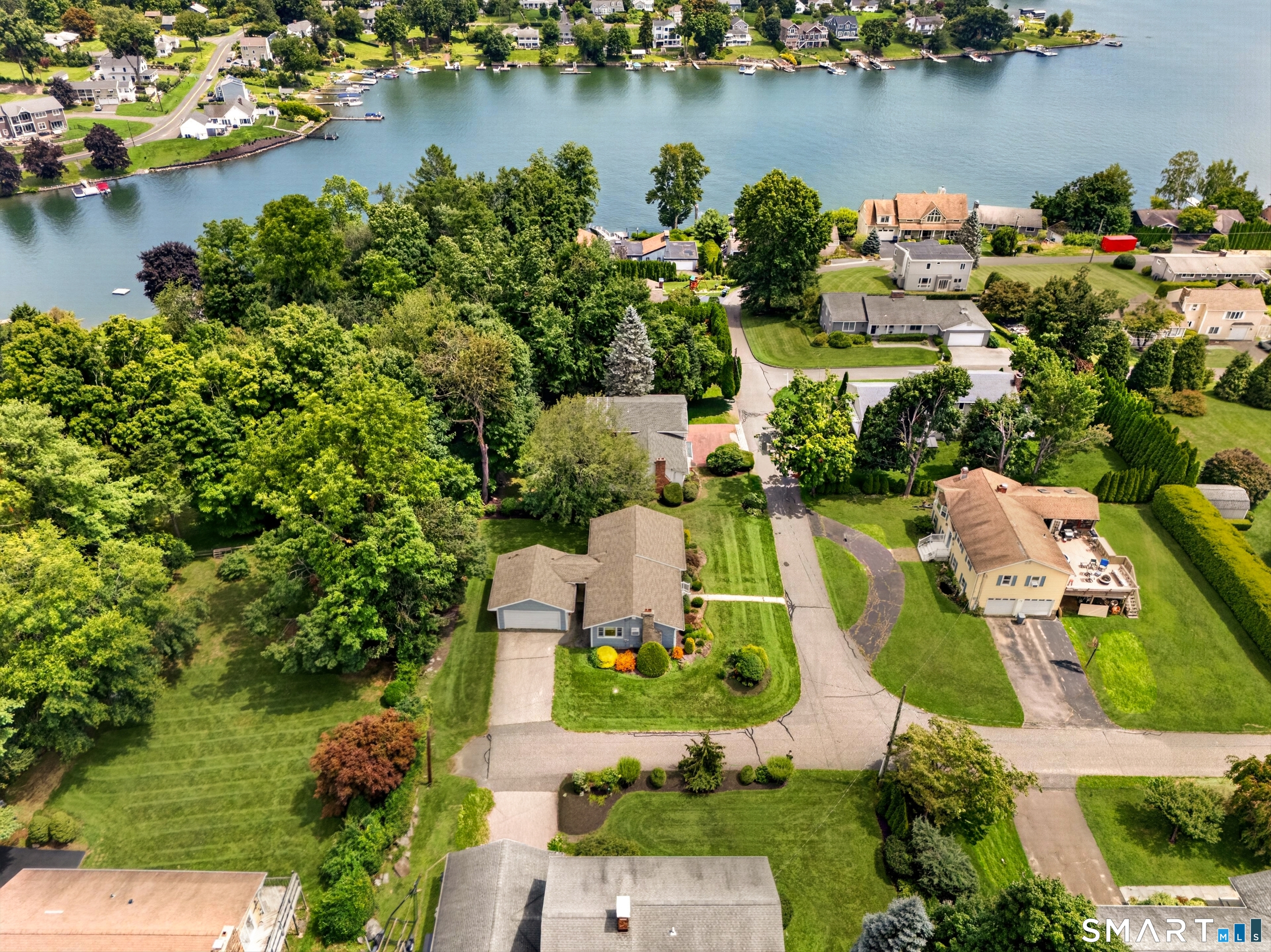 78 Arrowhead Road Brookfield CT 06804