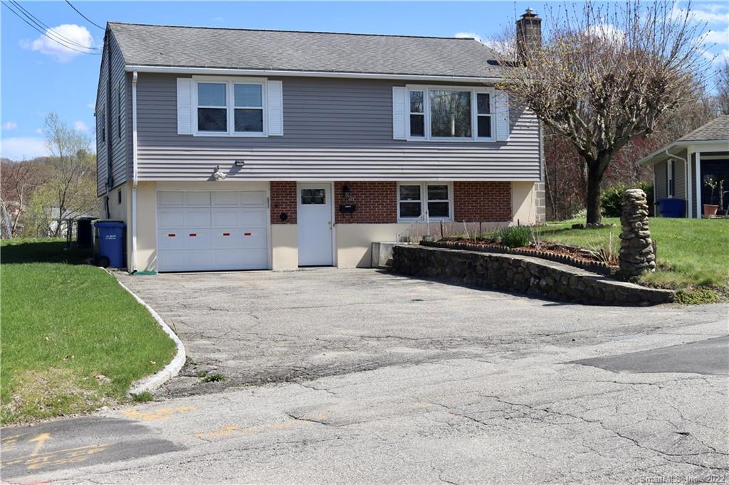 21 Nina Court Waterbury CT 06704