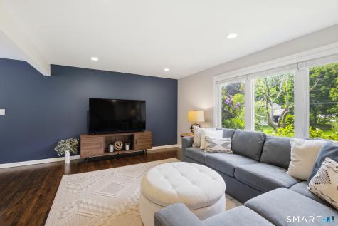 42 Kenneth Drive Vernon CT 06066