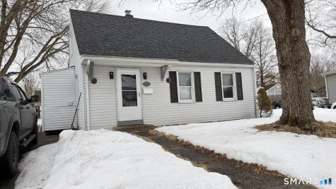 109 Winding Lane East Hartford CT 06118