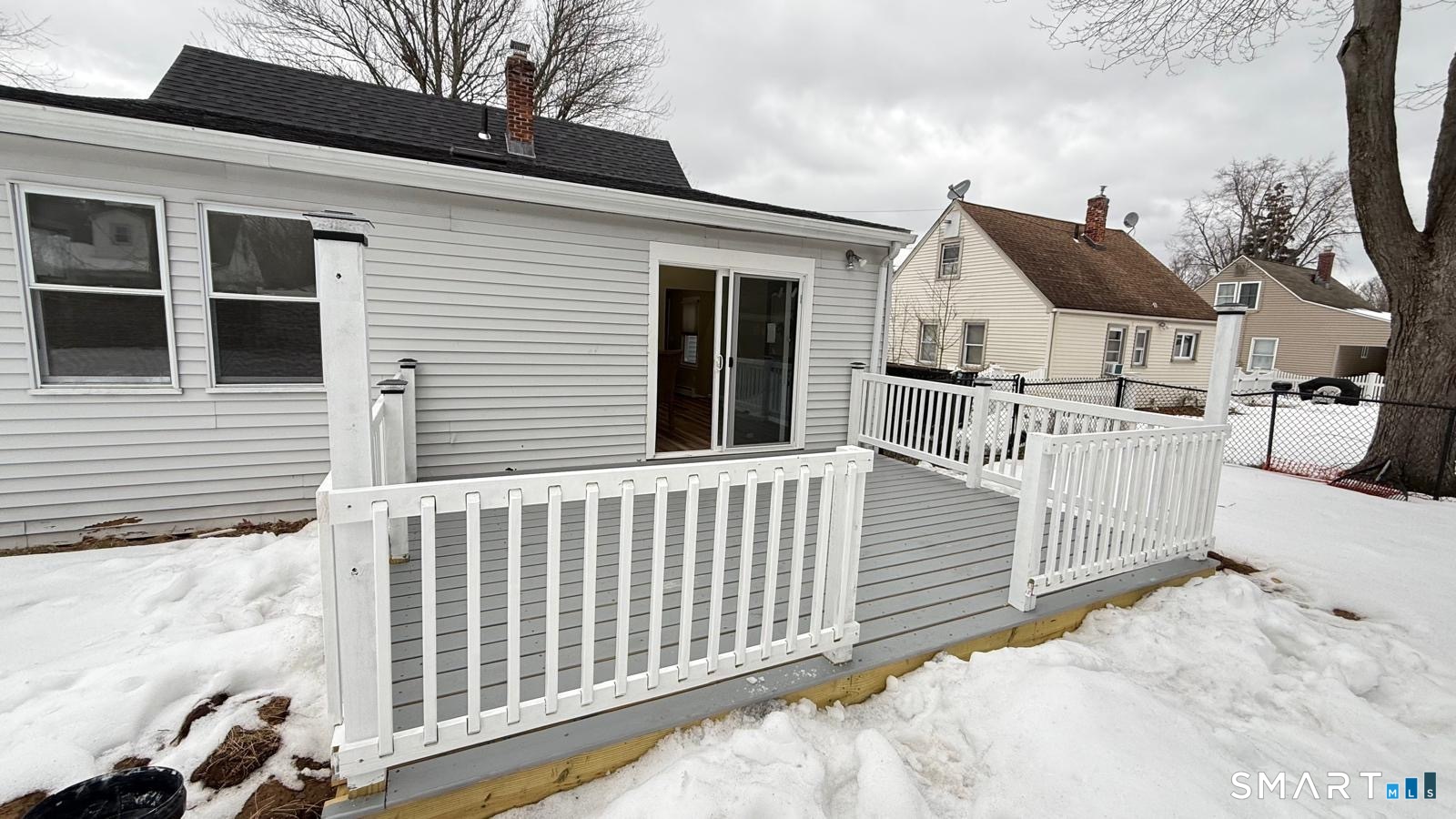 109 Winding Lane East Hartford CT 06118