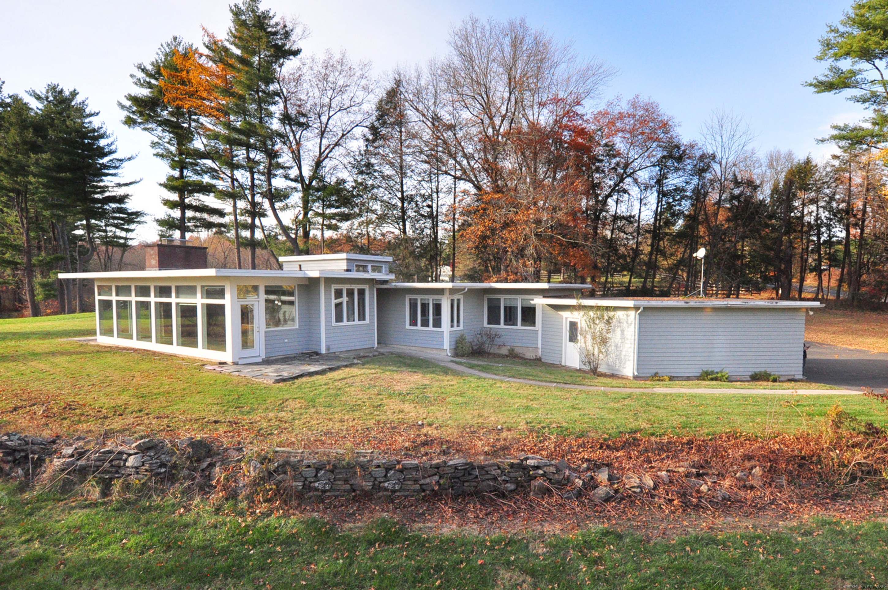 365 Simsbury Road Bloomfield CT 06002