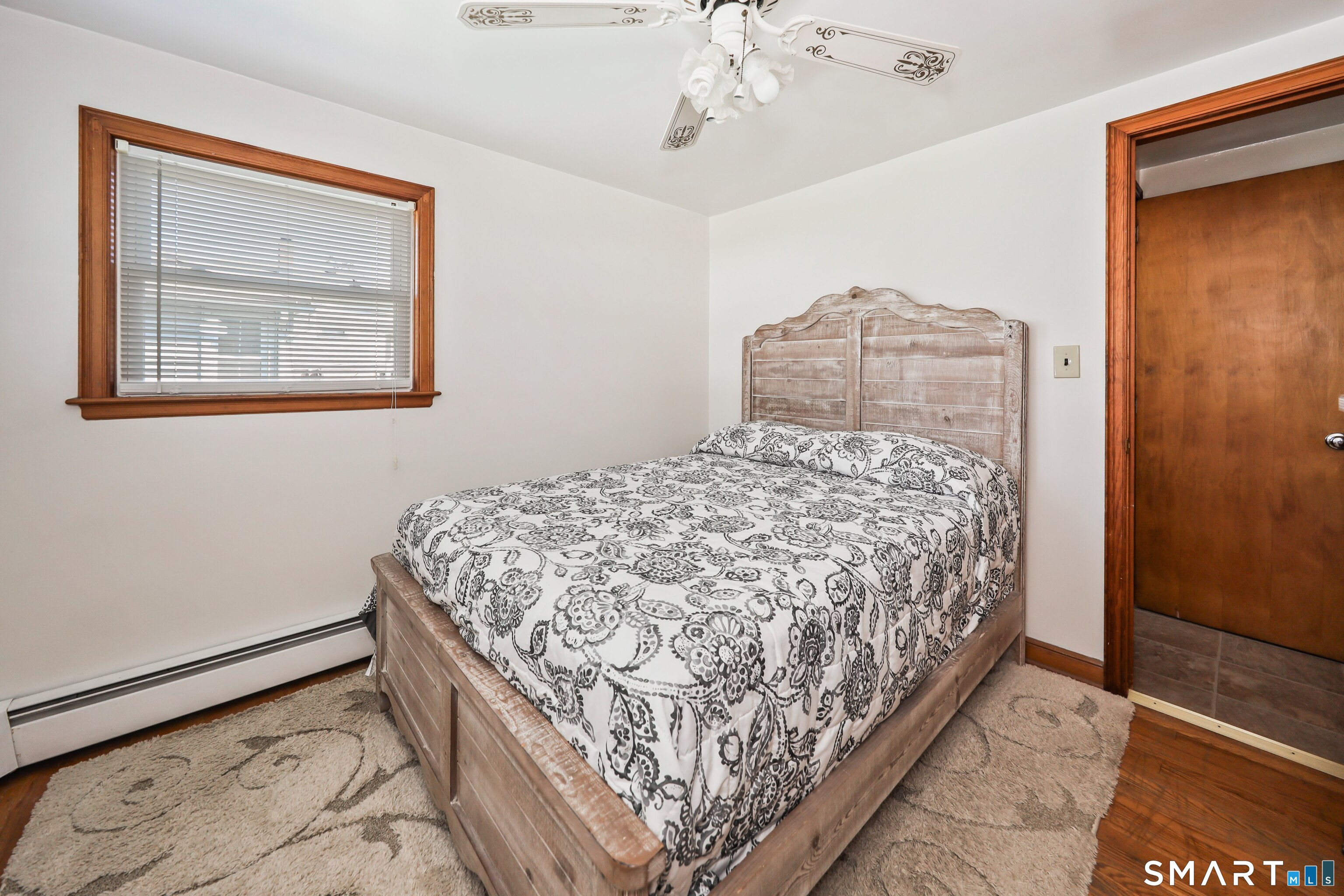 88 Carver Street Waterbury CT 06708