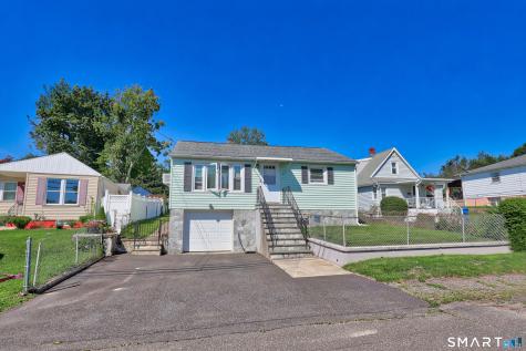 88 Carver Street Waterbury CT 06708
