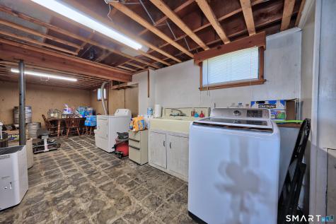 88 Carver Street Waterbury CT 06708