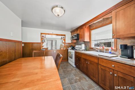 88 Carver Street Waterbury CT 06708