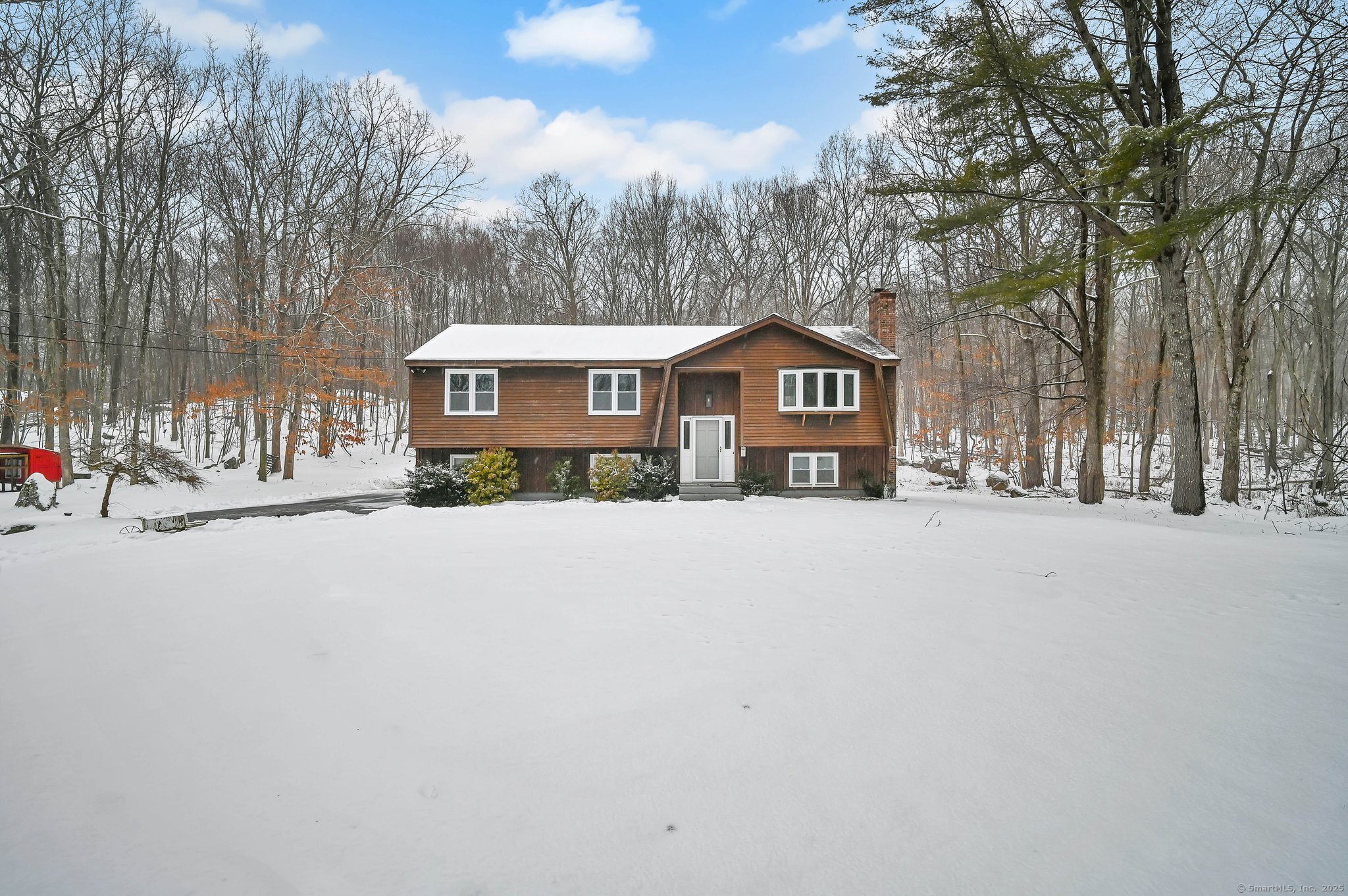 48 Cards Mill Road Columbia CT 06237