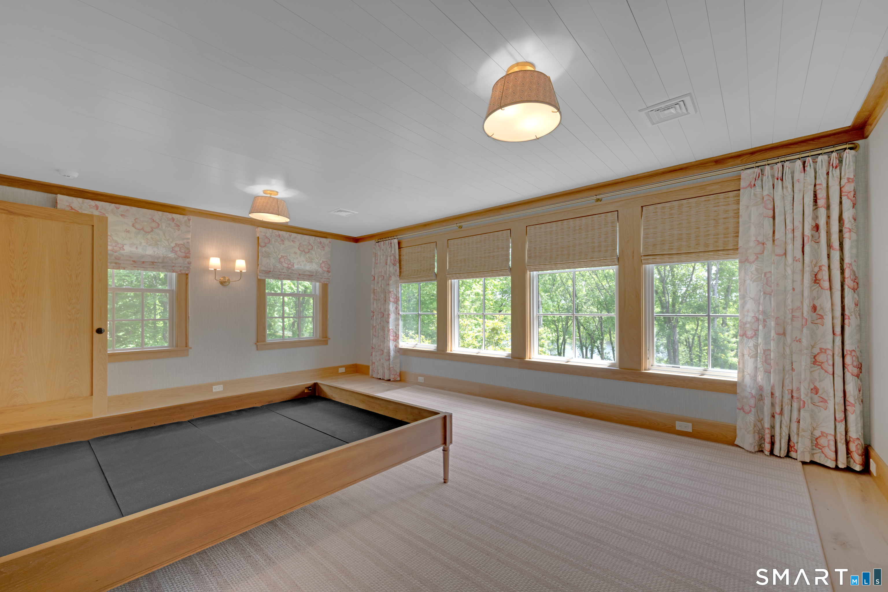 158 West Quasset Road Woodstock CT 06281