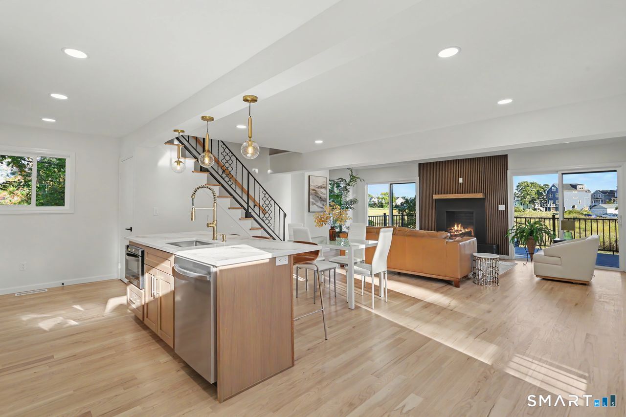 25 Summer Place Milford CT 06460