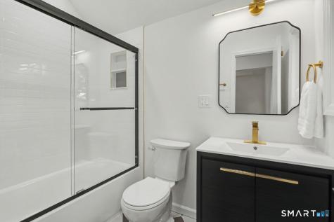 25 Summer Place Milford CT 06460