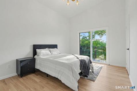25 Summer Place Milford CT 06460