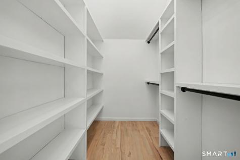25 Summer Place Milford CT 06460