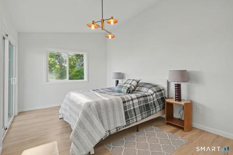 25 Summer Place Milford CT 06460