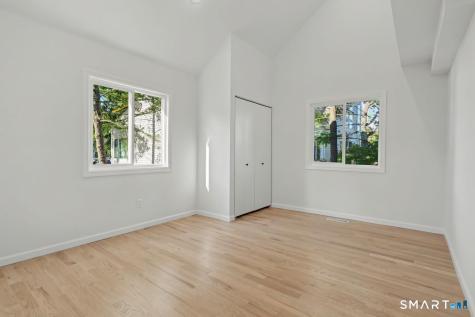 25 Summer Place Milford CT 06460