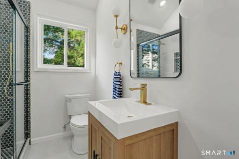 25 Summer Place Milford CT 06460