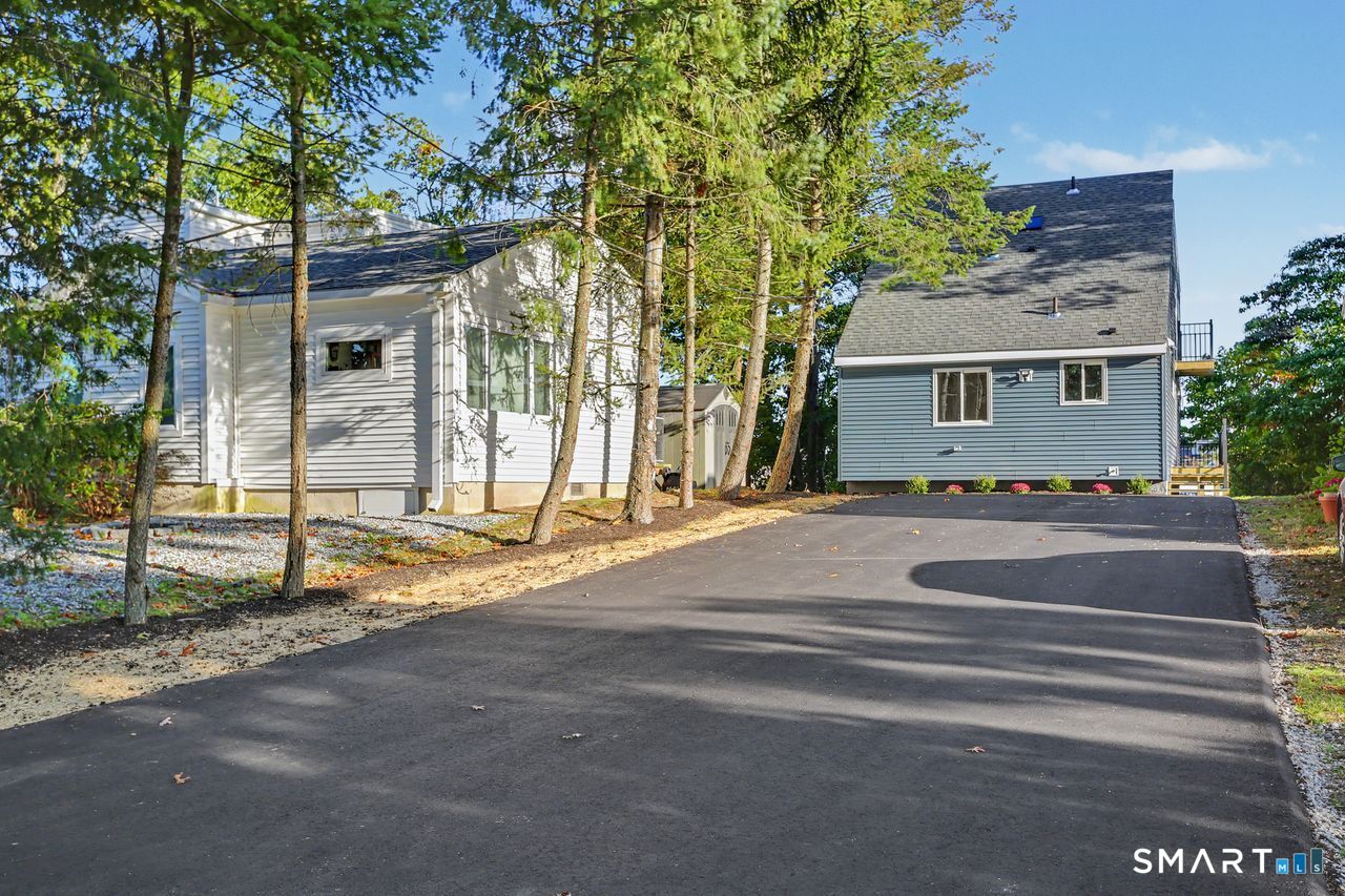 25 Summer Place Milford CT 06460