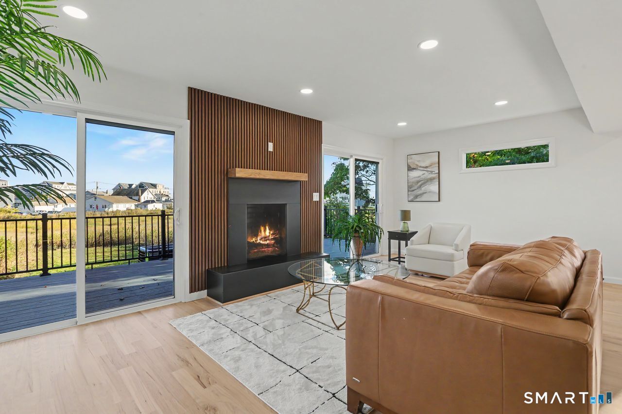 25 Summer Place Milford CT 06460