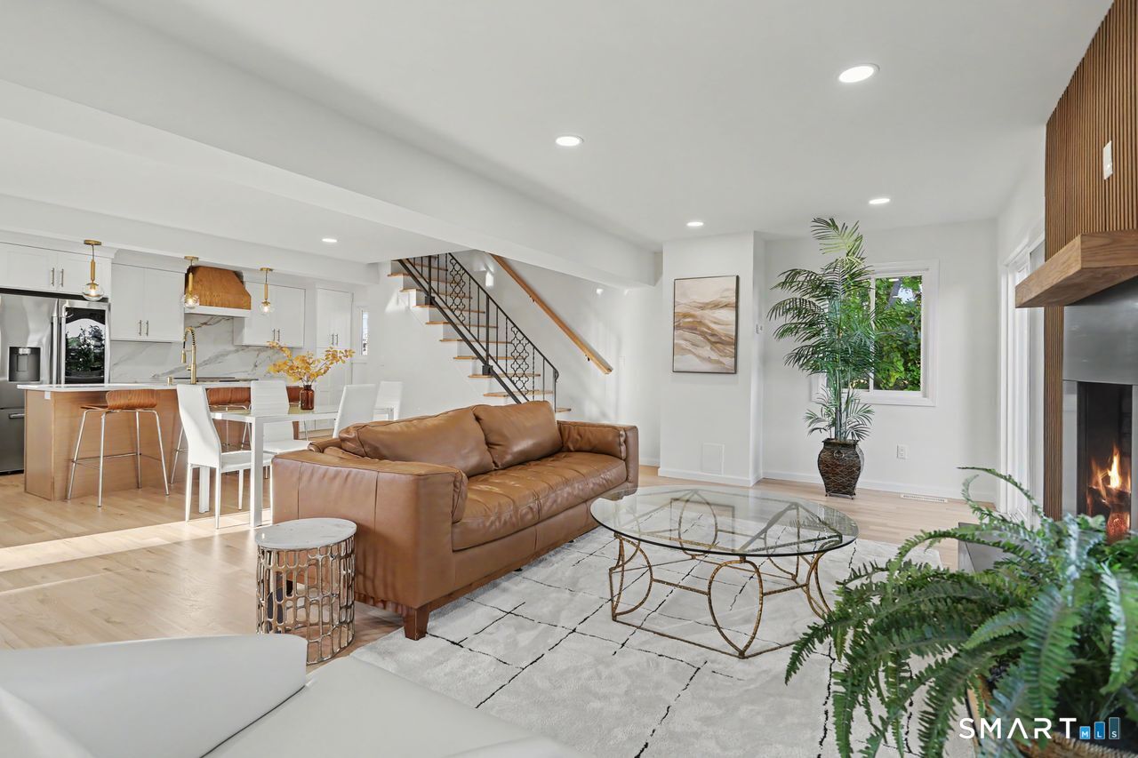 25 Summer Place Milford CT 06460