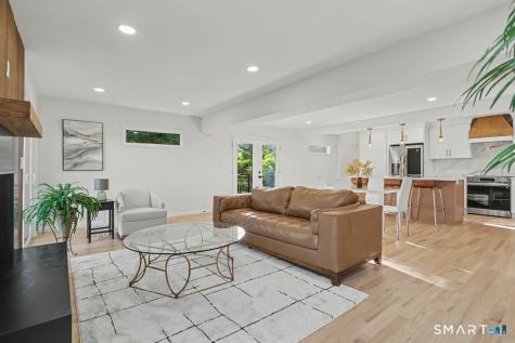 25 Summer Place Milford CT 06460